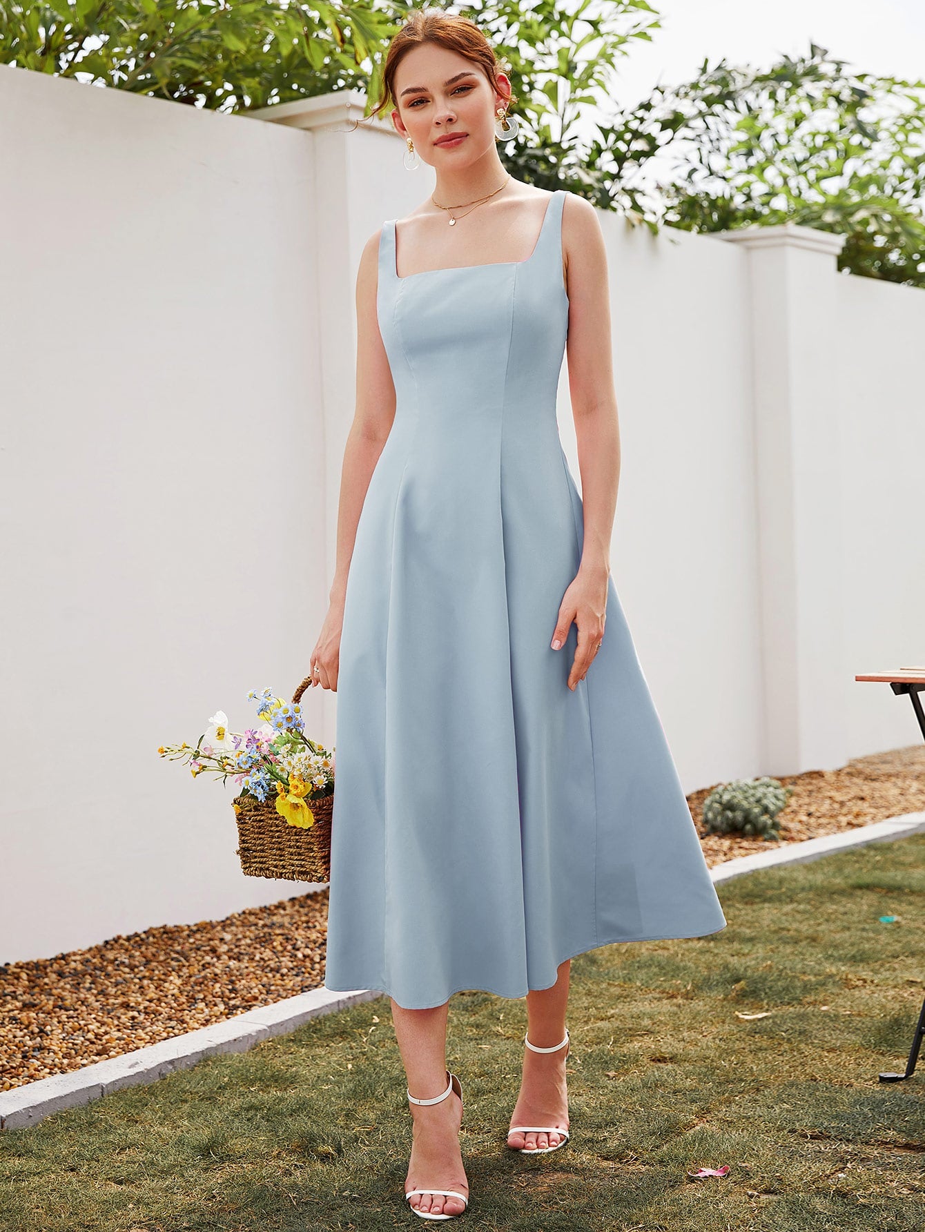Flirty and Fabulous: Square Neck Sleeveless A-line Dress Flirty and Fabulous: Square Neck Sleeveless A-line Dress