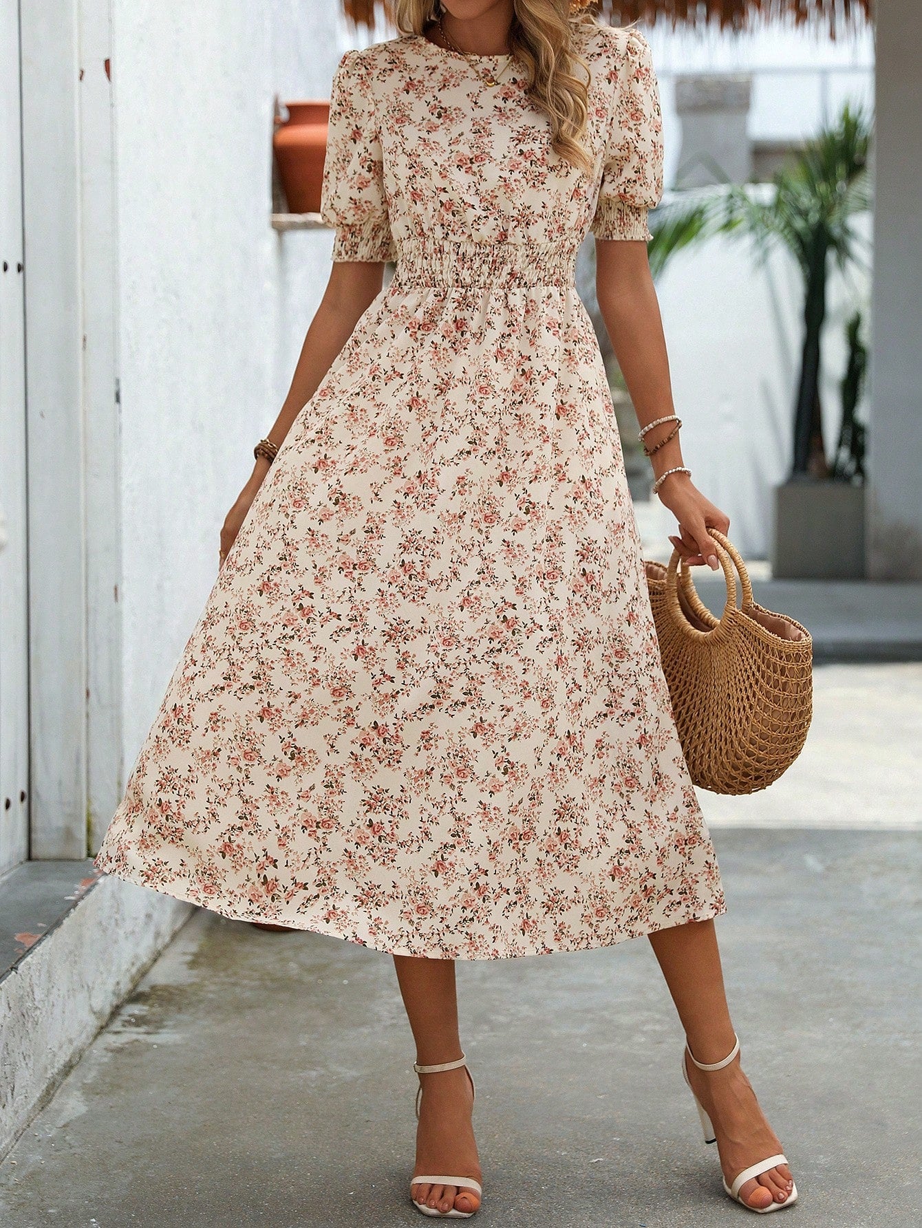 Random Flowers Print Round Neck Short Sleeve Dress