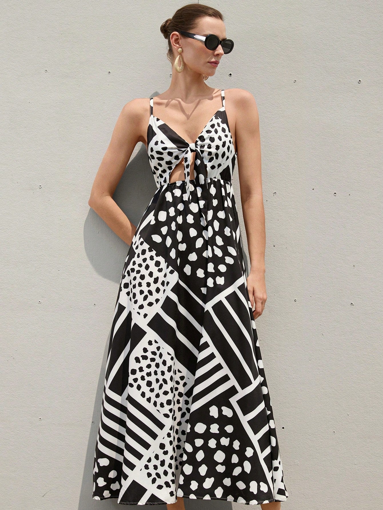 Chic Black and White Color Block Flowy Dress with Leopard Polka Dot De