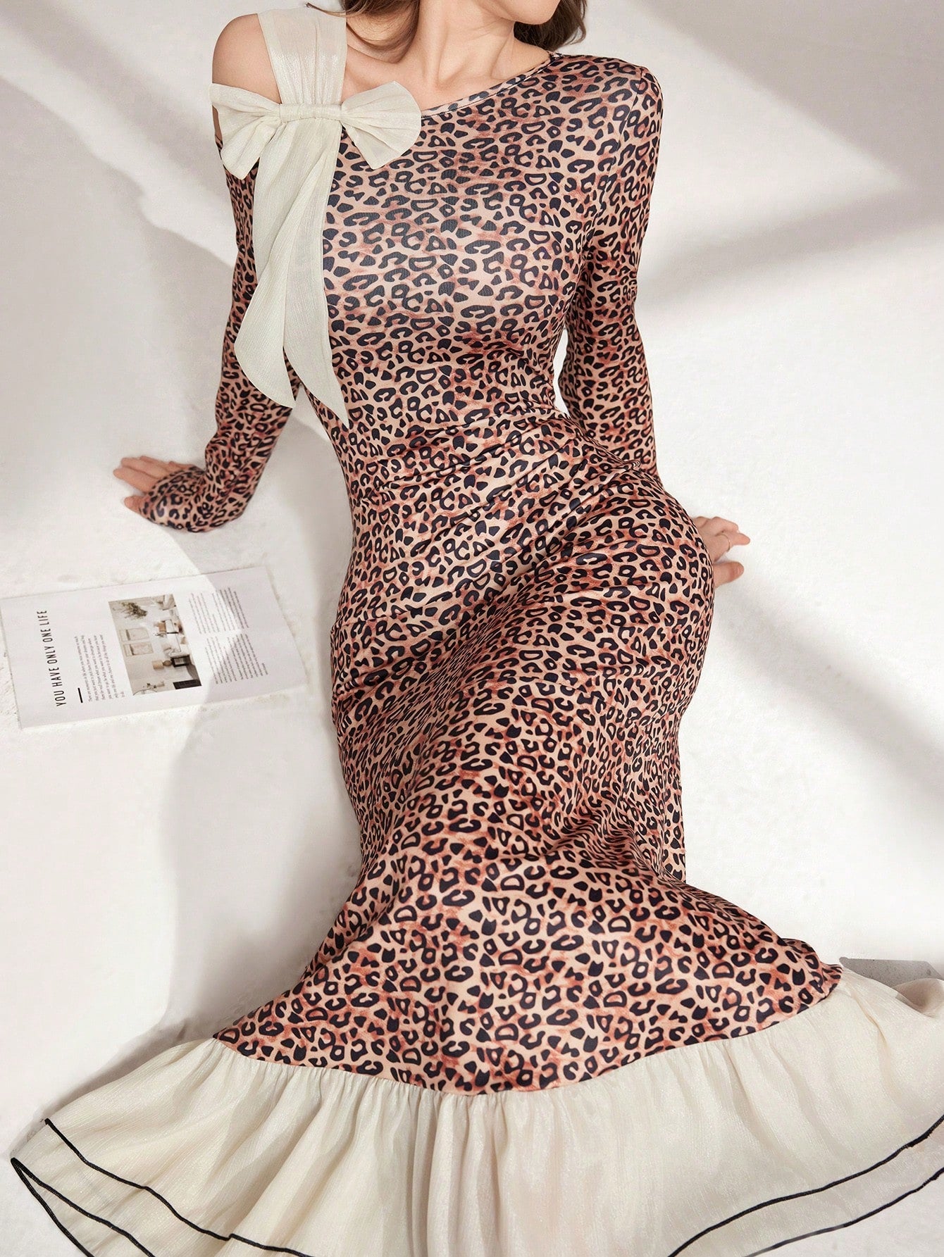 Chic Leopard Print Patchwork Midi Dress with Bow Detail - Long Sleeve Casual Elegance Chic Leopard Print Patchwork Midi Dress with Bow Detail - Long Sleeve Casual Elegance