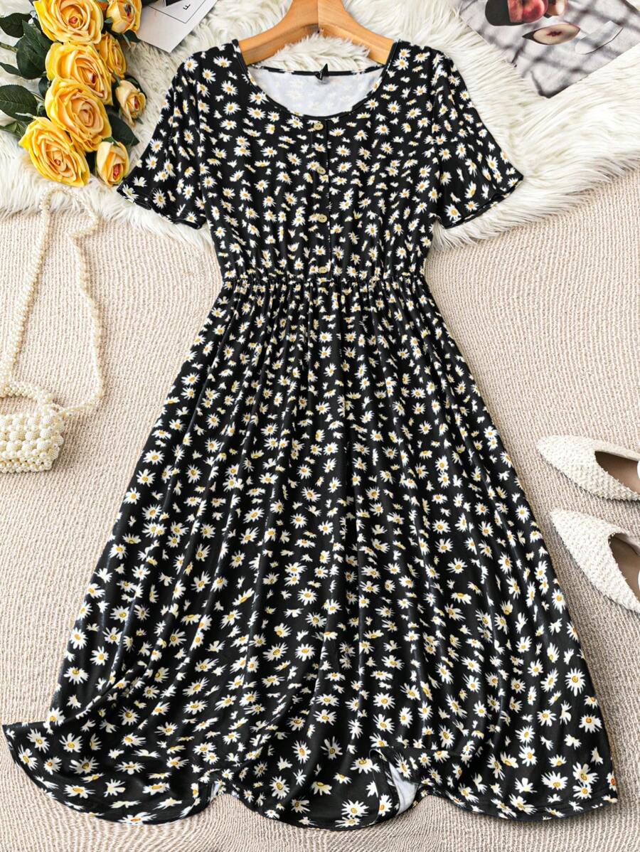 Chic Plus Size A-Line Dress with Daisy Button Detail Perfect for Sum Canary Houze Chic Plus Size A-Line Dress with Daisy Button Detail Perfect for Sum Canary Houze