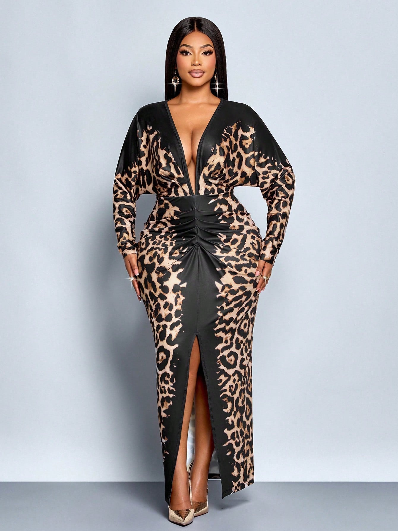 Chic Plus Size Leopard Print Maxi Dress with Deep V-Neck and Batwing S