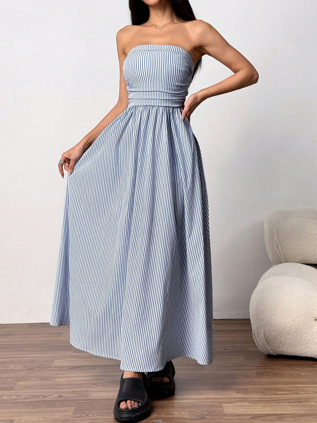 Chic Striped Bandeau Dress