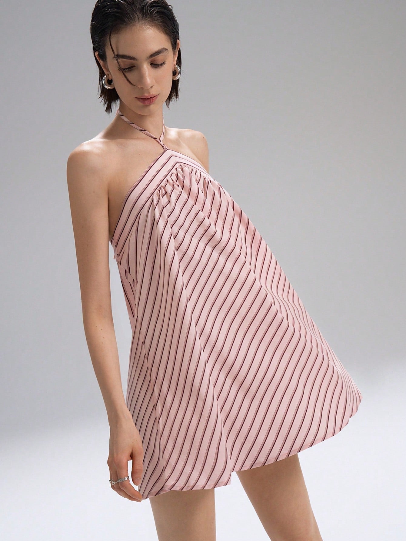 Chic Summer Women's Pink Striped Tie Halter Mini Dress - Ideal for Casual Outings and Everyday Style Chic Summer Women's Pink Striped Tie Halter Mini Dress - Ideal for Casual Outings and Everyday Style
