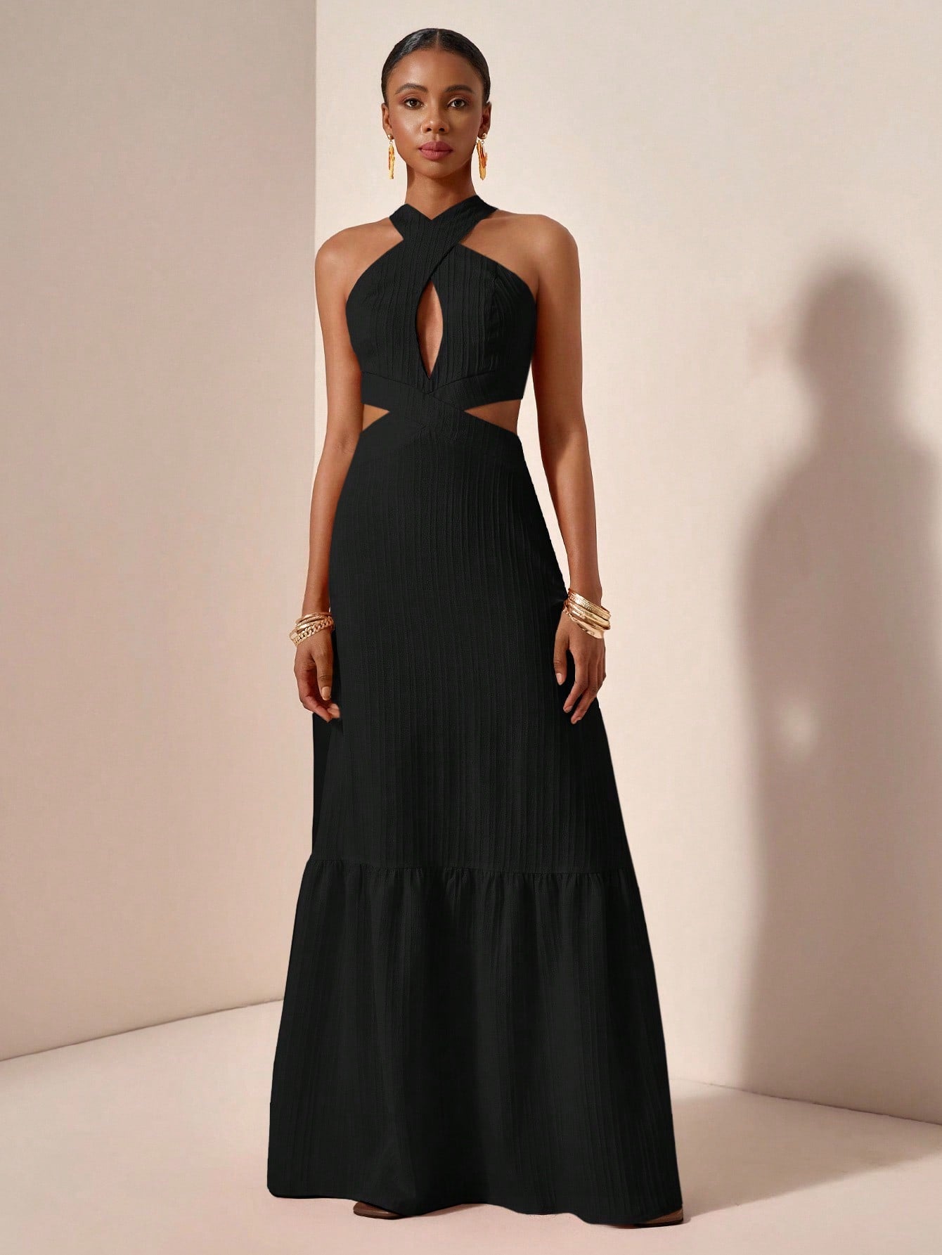 Elegant & Edgy: Orange Wave Maxi Dress with Cross Halter Neck, Backless Design & Gathered Hem Elegant & Edgy: Orange Wave Maxi Dress with Cross Halter Neck, Backless Design & Gathered Hem