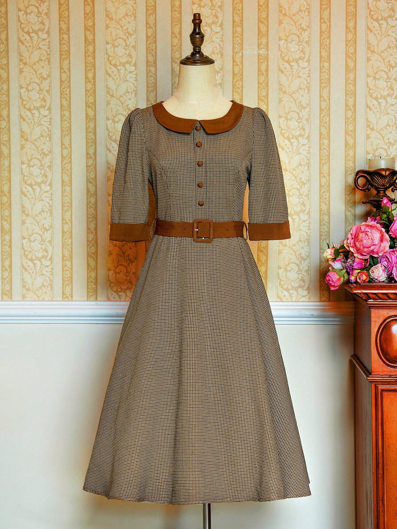 Vintamour Retro Elegant Midi Dress: Chic Contrast Color Lapel Design f – Canary Houze Vintamour Retro Elegant Midi Dress: Chic Contrast Color Lapel Design f – Canary Houze
