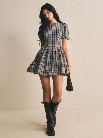 How to Style Women's Dresses with Boots: 3 Chic Outfit Ideas for Every Occasion