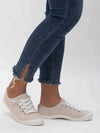 Step Out in Style: Women's Fashionable Lace-Up Sports Shoes