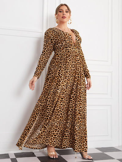 Chic Plus-Size Leopard Print Plunging Neck and Split Thigh Dress