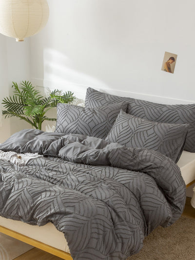 Soft and Simple Tufted Duvet Cover Set: Pure Comfort for Your Bedroom