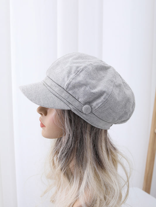 Classic Baker Boy Cap: A Timeless Minimalist Must-Have