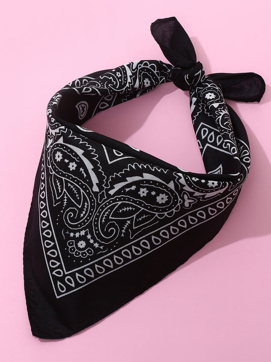 Enhance your western style with our Western Chic Bandana. Made with a classic paisley pattern, this cowboy neckerchief adds a touch of rugged charm to any outfit. Durable and versatile, it can be worn as a neckerchief, headband, or accessory for your western-inspired look. Perfect for everyday wear or special occasions.