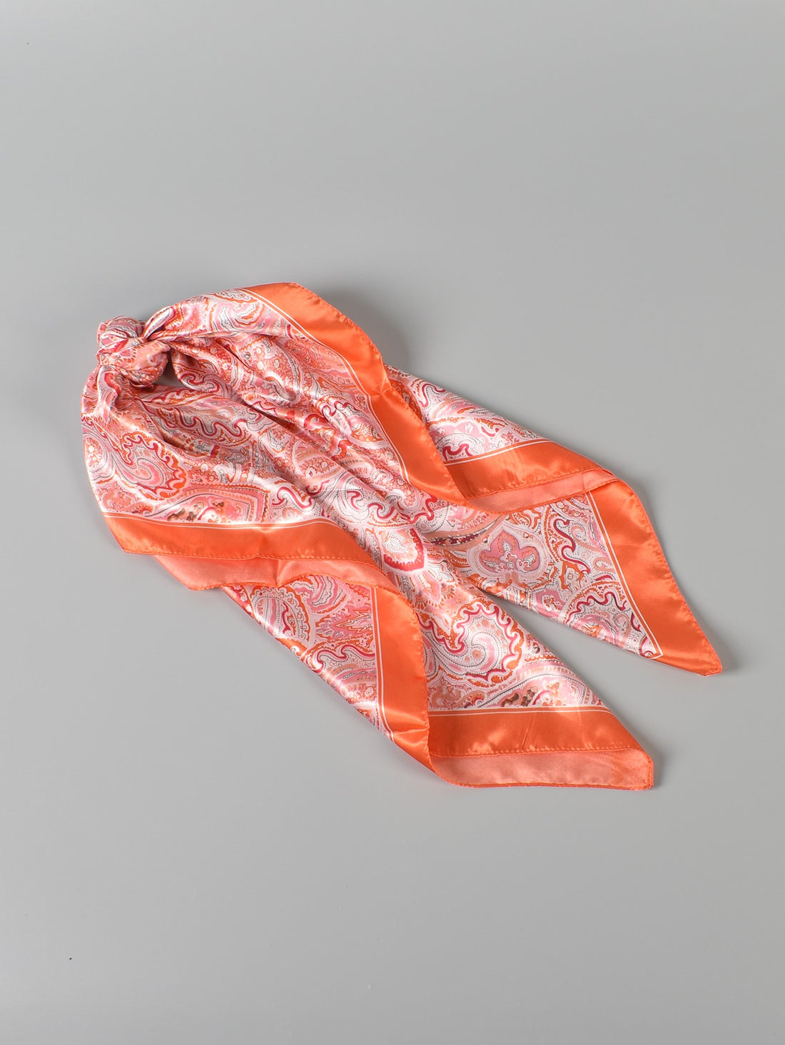 Elevate your style with our Stylish Vintage Jacquard Cashew Pattern Scarf Shawl. Made for travel, parties, and celebrations, this scarf features a unique cashew pattern for a touch of vintage charm. Perfect for any occasion, it adds a touch of elegance to any outfit.