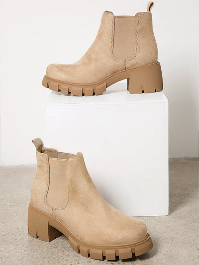 Chic Faux Suede Heeled Booties: Walk in Style and Comfort!