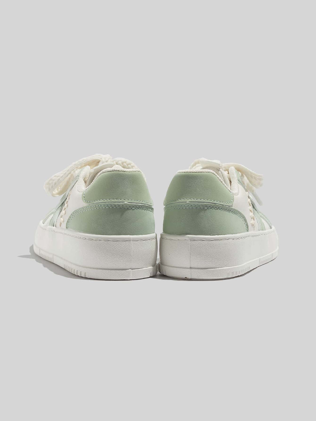 These Spring/Summer Leather Color Block <a href="https://canaryhouze.com/collections/women-canvas-shoes" target="_blank" rel="noopener">Sneakers</a> are the ultimate casual sports shoes for women. The leather material and color block design provide durability and style, perfect for any outfit. Stay comfortable and fashionable all season long with these must-have sneakers.