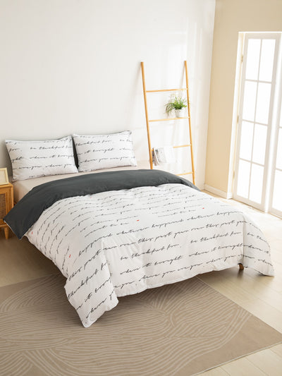Cozy Chic: 3pc Personality English Letter Print Pillowcase and Duvet Cover Set - Bedroom & Guest Room Decoration(1*Duvet Cover   2*Pillowcases, Without Core)
