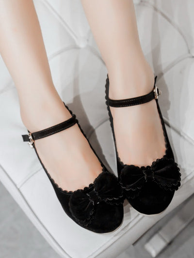 Black Bow Decor Mary Jane Pumps with Scallop Trim Chunky Heel