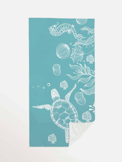 Summer Must-Have: Turtle Pattern Beach Towel for Swimming and Diving