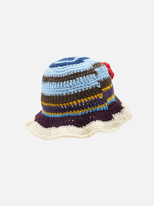 Chic Handmade Knitted Flower Bucket Hat: A Sweet Fashion Statement for Spring and Summer