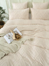 Soft and Simple Tufted Duvet Cover Set: Pure Comfort for Your Bedroom