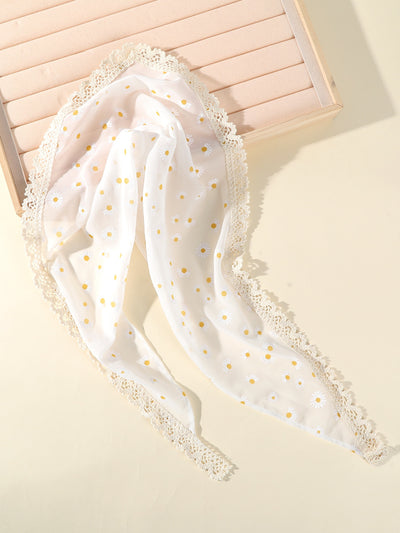 Daisy Dreams: Boho Lace Kerchief for Daily Decoration