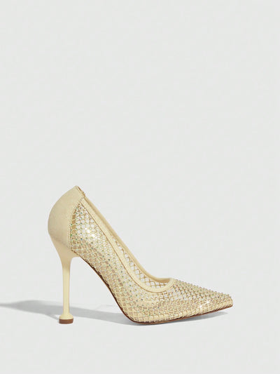 Glamorous Rhinestone Court Pumps: Sparkling Stilettos for the Stylish Woman