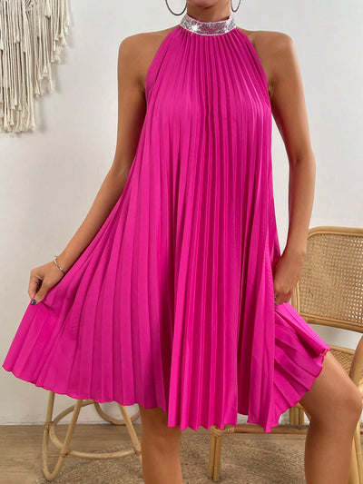 Sparkling Elegance: Contrast Sequin Pleated Halter Neck Dress