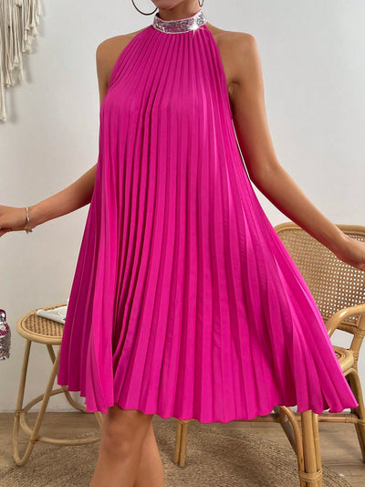 Sparkling Elegance: Contrast Sequin Pleated Halter Neck Dress