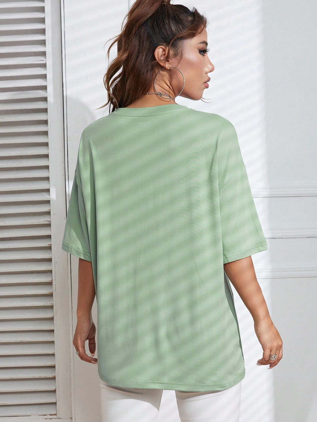 Introducing the 'It's A Tea' edition of our Chic & Comfy Cartoon Graphic Oversized Tee! Soft and stylish, this tee is perfect for any tea lover. With a playful graphic and comfortable fit, you'll be sure to make a statement while staying comfortable. Get yours now!