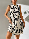 Chic Sleeveless Stand Collar Dress: Classic Women's Style with Printed Patterns