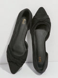 Women’s pointed toe flats with polished everyday style