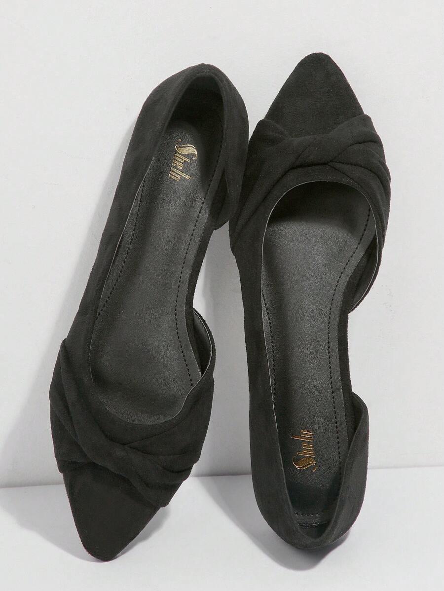 Women’s pointed toe flats with polished everyday style