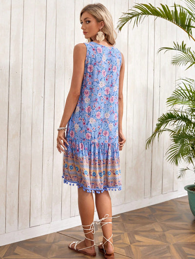 Women's Floral Print Dress: Knotted Collar Elegance