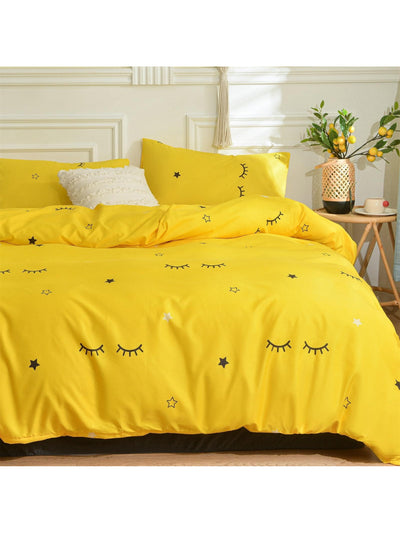 Starry-Eyed Dreams: 3-Piece Eyelash Star Pattern Duvet Cover Set