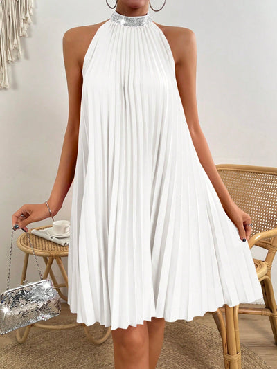 Sparkling Elegance: Contrast Sequin Pleated Halter Neck Dress