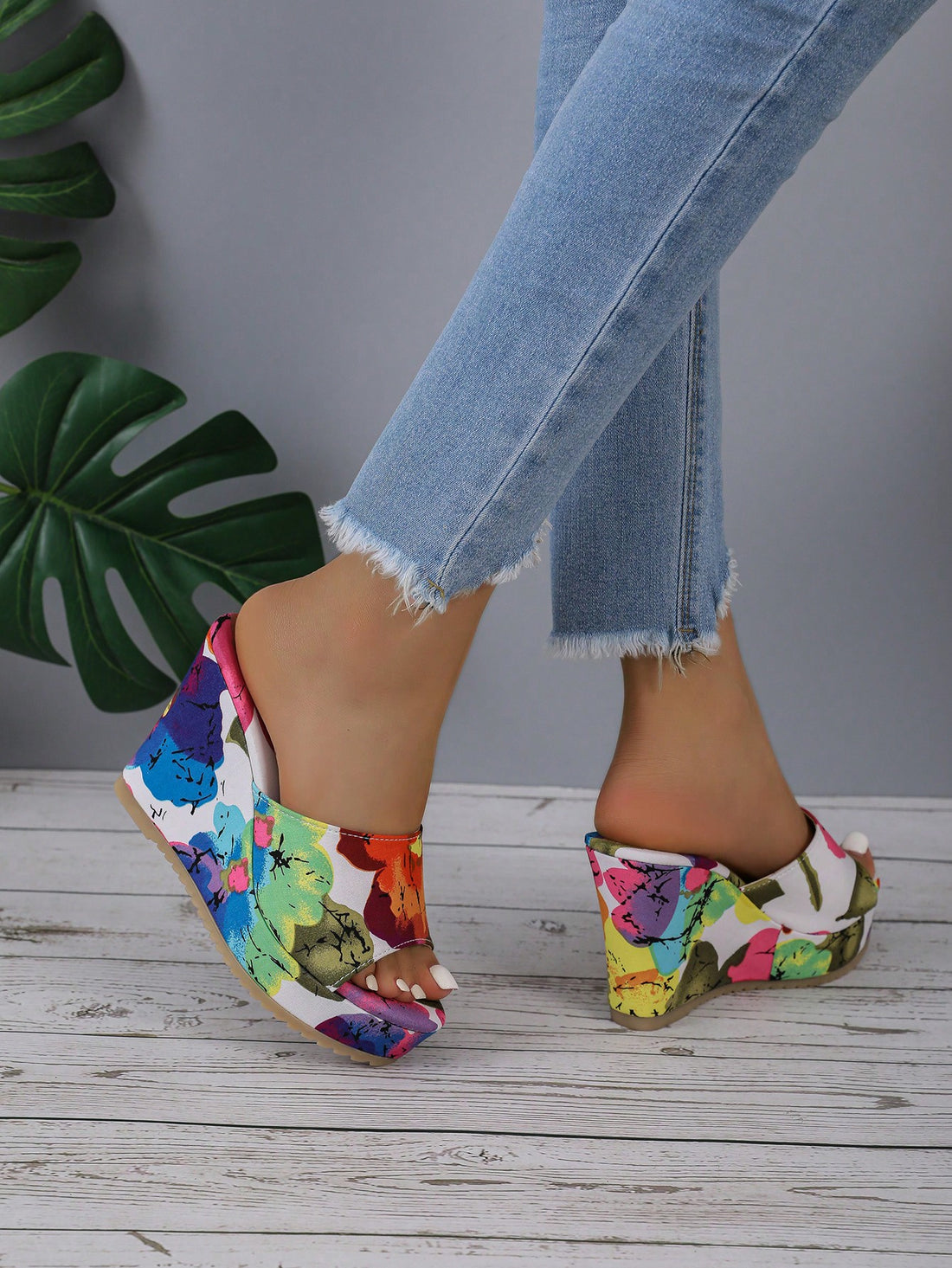 Elevate your summer style with our Summer Blossom Wedge Slide <a href="https://canaryhouze.com/collections/women-canvas-shoes" target="_blank" rel="noopener">Sandals</a>. These chic floral fashion sandals add a touch of glam to any outfit, while the wedge heel provides both comfort and style. Perfect for any occasion, these sandals will quickly become your go-to choice for the season.