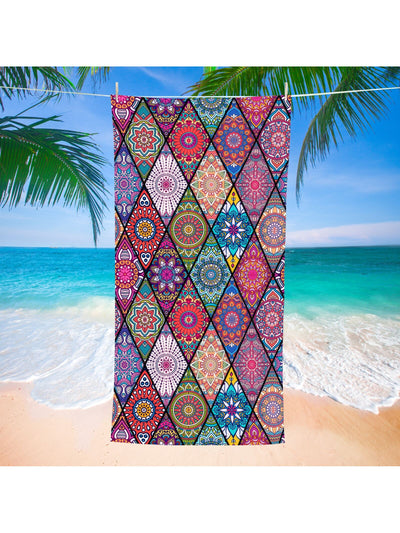 Boho Bliss: Mandala Print Microfiber Beach Towel for Summer Adventures