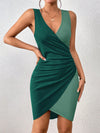 Chic Two-Tone Ruched Side Wrap Dress with Button Detail