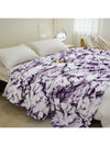 Regal Purple Marble Bedspread: Add Elegance to Your Bedroom