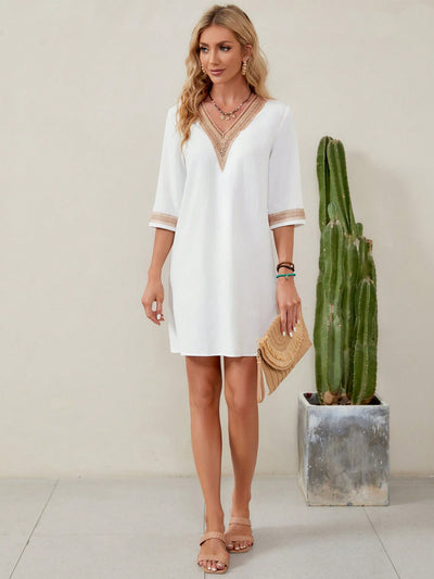 Guipure Lace Insert Tunic Dress - Elegant Style for Any Occasion