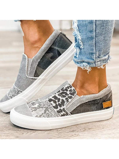 Step Up Your Style: Women's Casual Slip-on Platform Sneakers