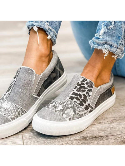 Step Up Your Style: Women's Casual Slip-on Platform Sneakers