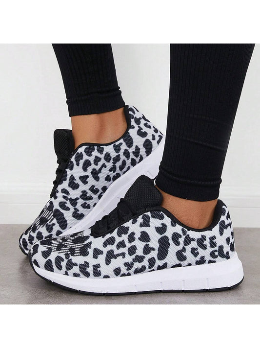 Experience style and comfort with our Chic Lace-Up Athletic <a href="https://canaryhouze.com/collections/women-canvas-shoes" target="_blank" rel="noopener">Sneakers</a> for women. These running shoes are designed to provide you with both fashion and function. With a secure lace-up feature, you can run in style while feeling comfortable and supported. Upgrade your workout wardrobe today!