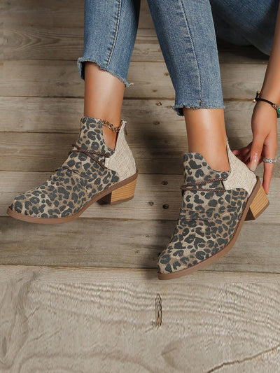 Chic Leopard Print Motorcycle Ankle Boots with Stylish Mid Heels for Spring & Autumn