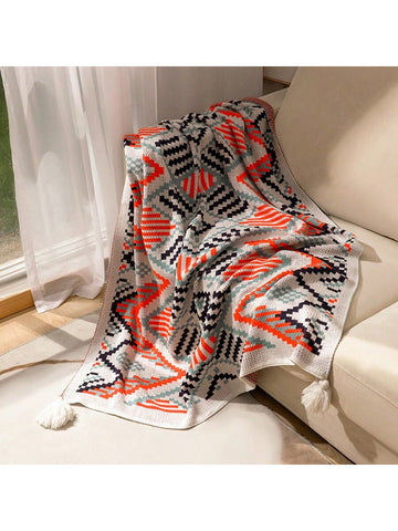 Indulge in ultimate comfort with our Simple Knitted Wool Sofa <a href="https://canaryhouze.com/collections/blanket" target="_blank" rel="noopener">Blanket</a>. Made from premium quality wool, it offers a cozy and warm nap experience. Perfect for snuggling up on the sofa, this blanket is a must-have for any relaxation session. Stay warm and comfortable with our versatile and stylish nap companion.