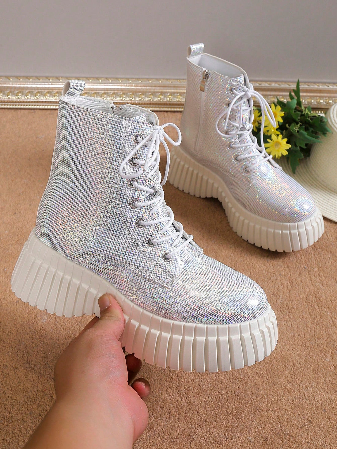 Step into sparkle and turn heads this season with these Chic Pink Glitter Chunky Mid-Heel Short Boots. Perfect for autumn and winter, they blend bold shimmer with cozy comfort. The mid-height chunky heel adds just the right lift for dancing through chilly days or nights out, while the short boot design keeps your look fresh and fun. Add a dazzling pop to your fall and winter wardrobe with boots that shine as bright as your style!