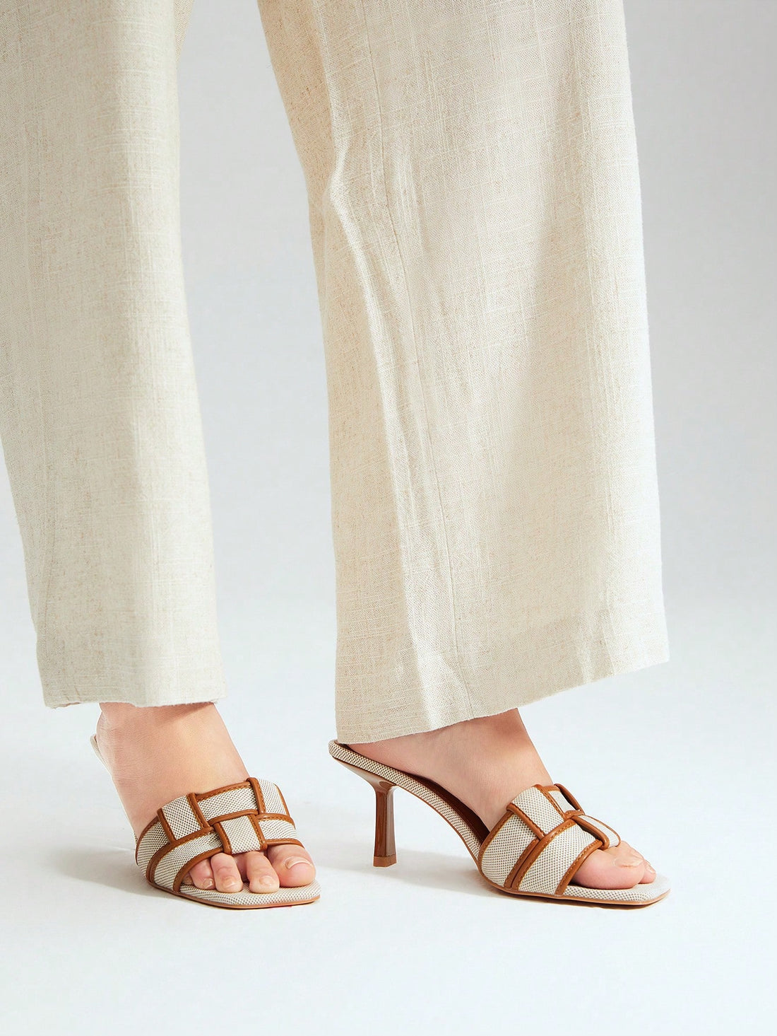 Elevate your style with our Chic and Stylish Premium Braided Heeled Mule <a href="https://canaryhouze.com/collections/women-canvas-shoes?sort_by=created-descending" target="_blank" rel="noopener">Sandals</a>. Crafted with premium materials and featuring a chic braided design, these sandals are the perfect addition to any outfit. The comfortable heel height provides both style and comfort for all-day wear. Make a statement with these must-have sandals.