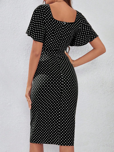 Dainty Darling: Frenchy Polka Dot Print Dress with Sweetheart Neck Button Decor