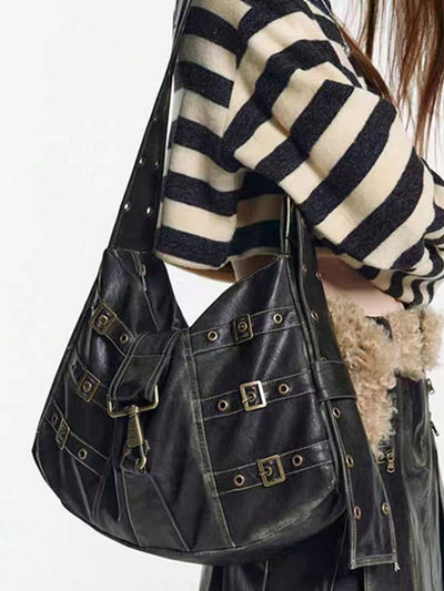 Retro Punk Rock One-Shoulder Bag: The Ultimate Cool and Edgy Travel Companion