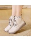 Cozy and Chic: Women's White Mid-rise Maternity Boots for Autumn and Winter